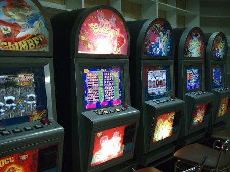 Эти 5 простых приемов играть в игровые автоматы на деньги без вложений повысят ваши продажи почти мгновенно